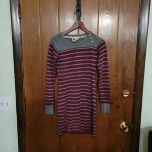 Roxy sweater